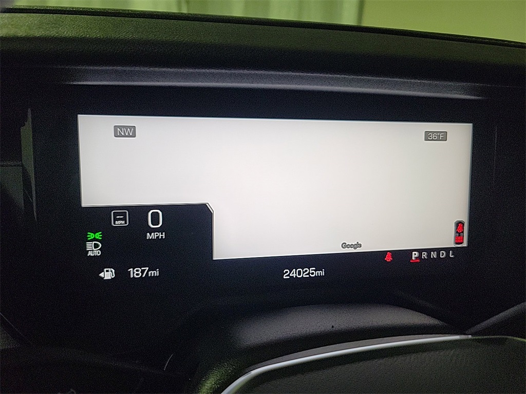 2025 GMC ACADIA - Image 17