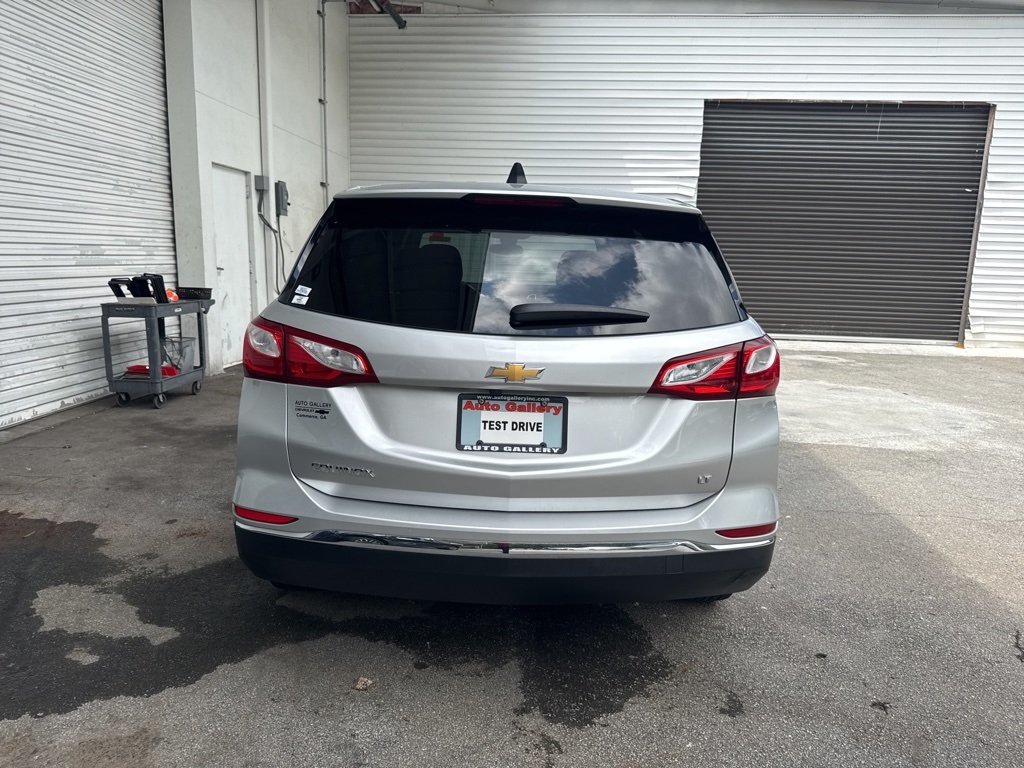 2021 Chevrolet Equinox LT photo 3