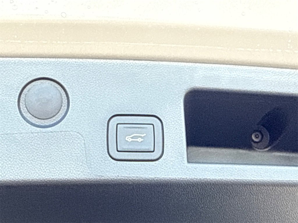 2026 GMC TERRAIN - Image 31