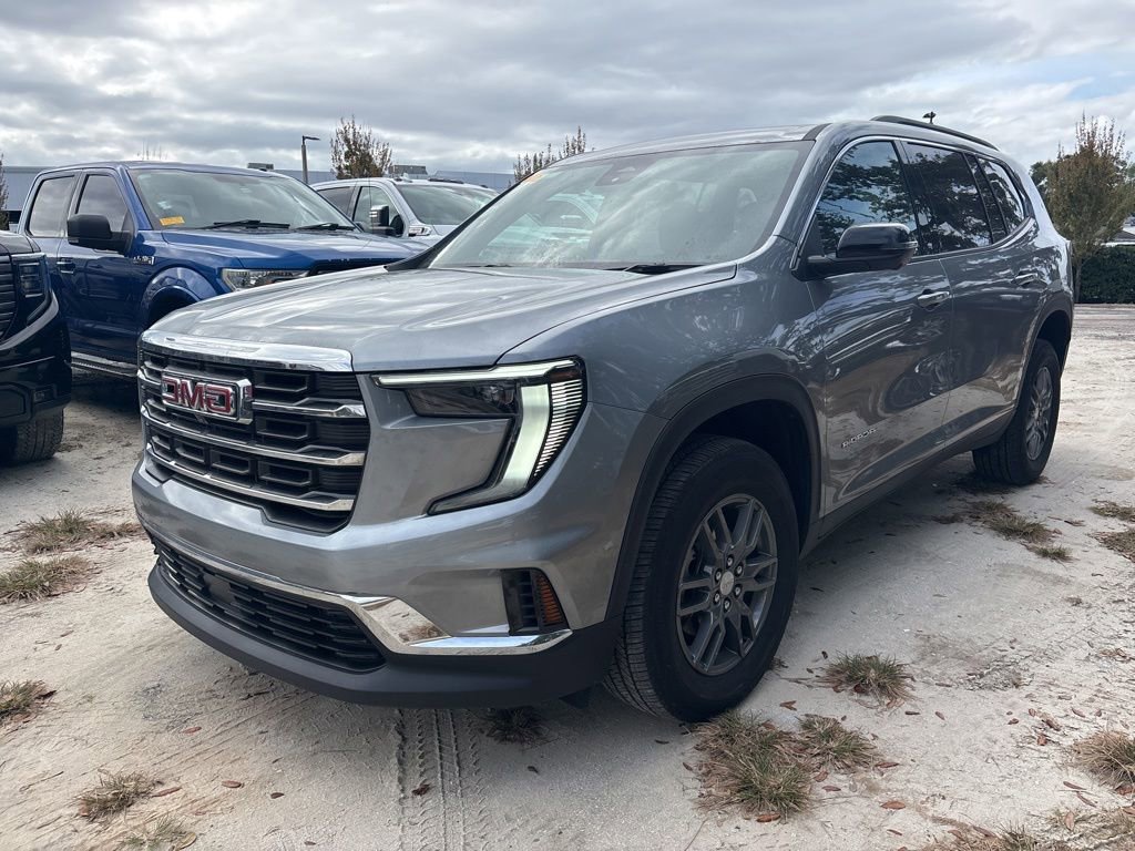 2025 GMC Acadia Elevation's photo