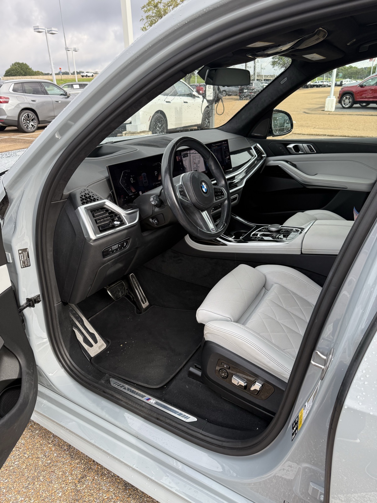 2023 Bmw X7 xDrive40i photo 4