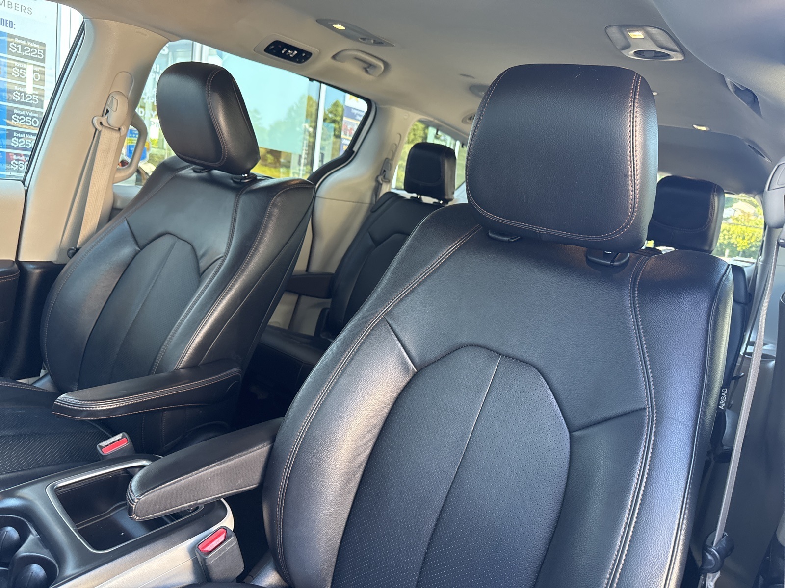 2017 Chrysler Pacifica Touring Plus photo 6