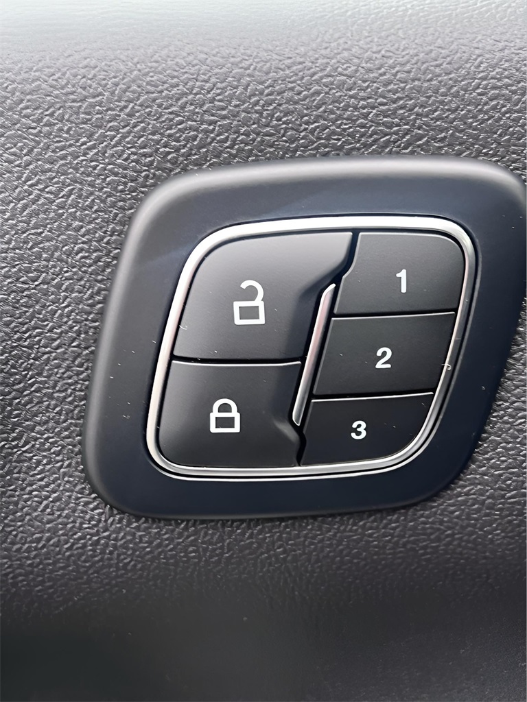 2025 Ford Escape Active photo 29