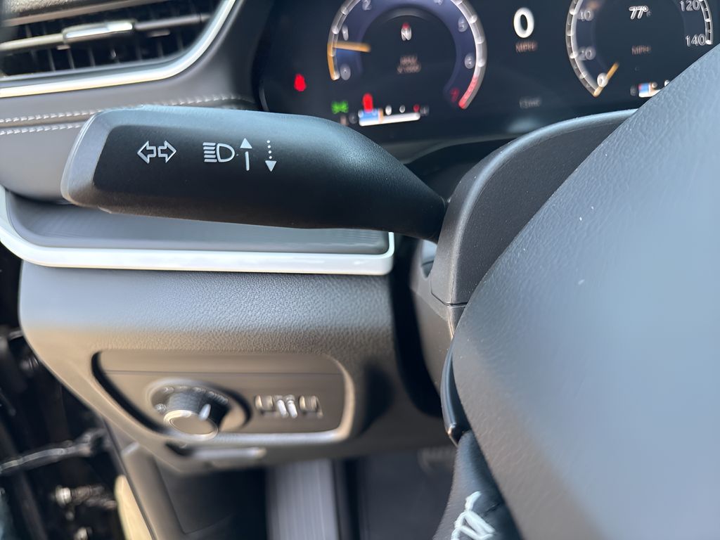 2025 Jeep Grand Cherokee Altitude X photo 21