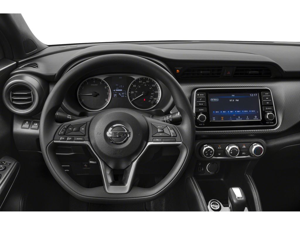 2020 Nissan Kicks S photo 6