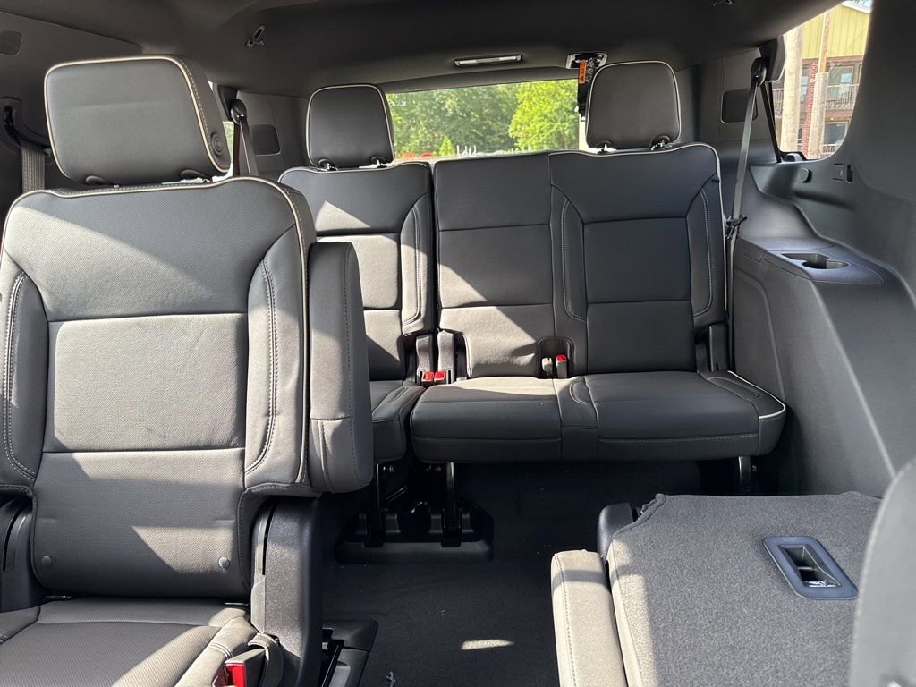 2025 Chevrolet Tahoe Premier photo 36
