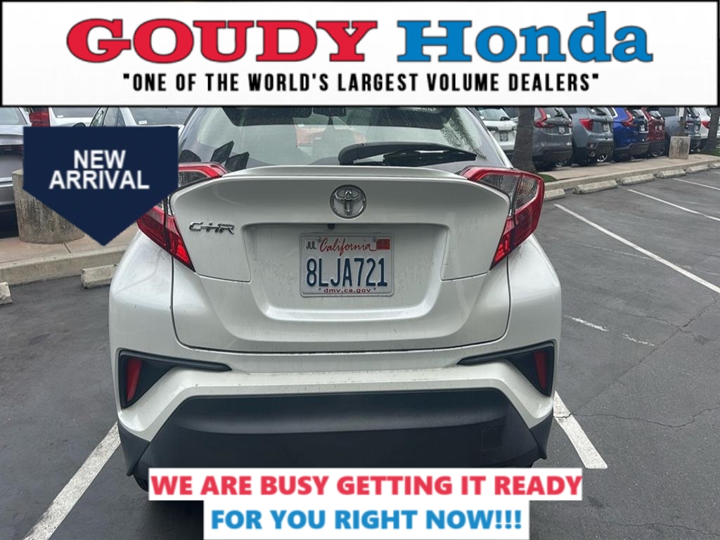 2019 Toyota C-HR XLE Limited photo 3
