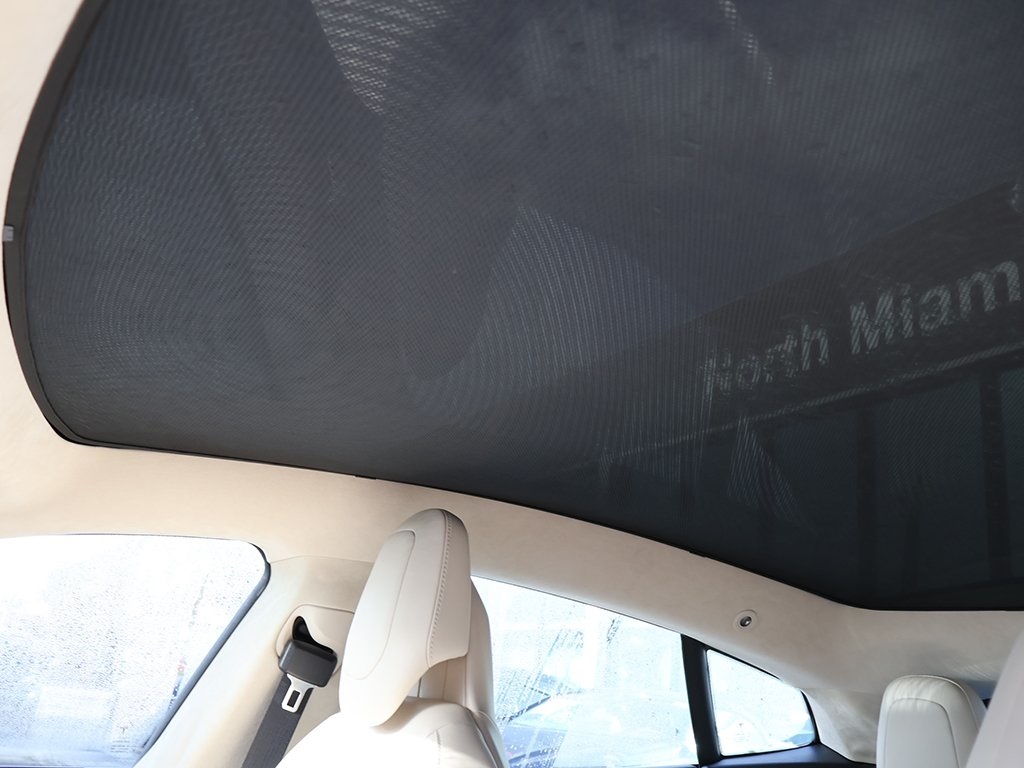 2017 Tesla Model S 75 photo 20