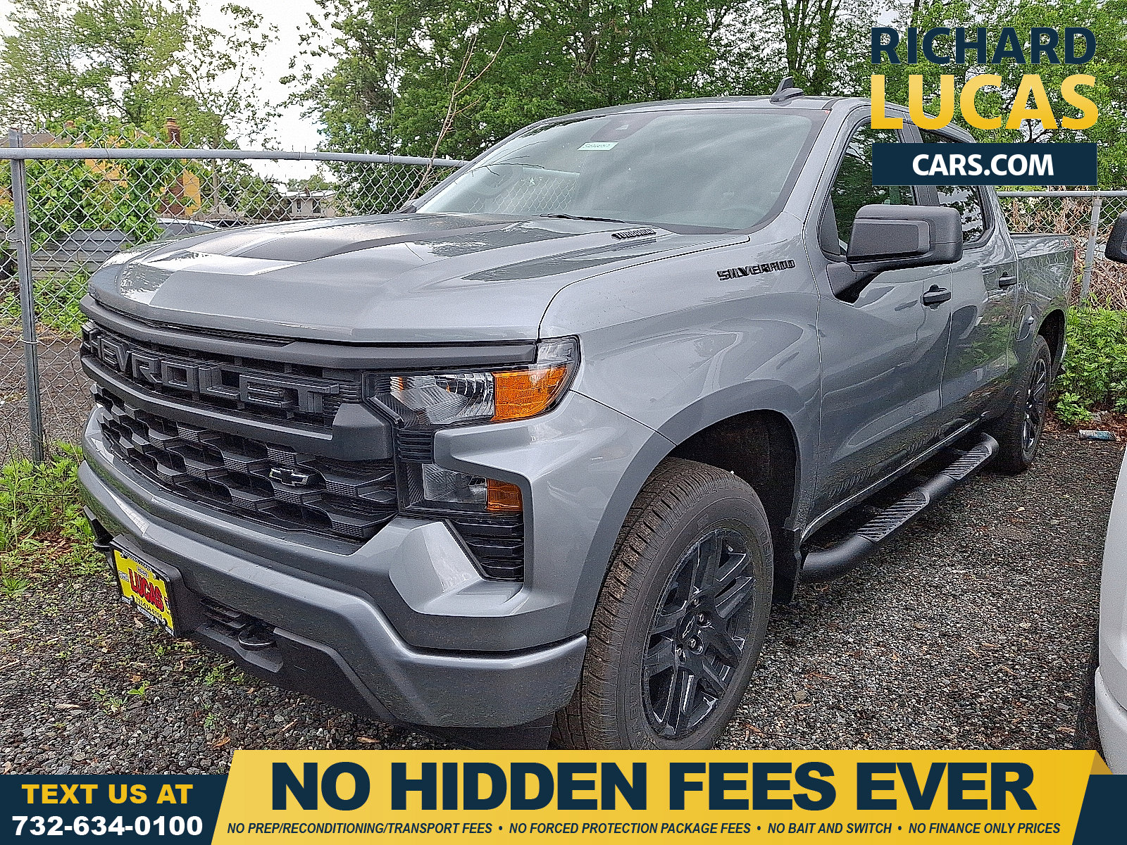 2026 Chevrolet Silverado 1500 Custom's photo