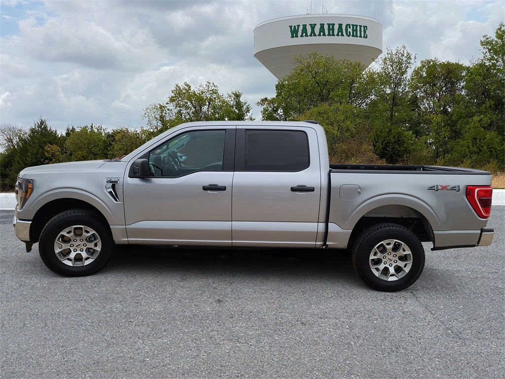 2023 Ford F-150 XLT photo 3