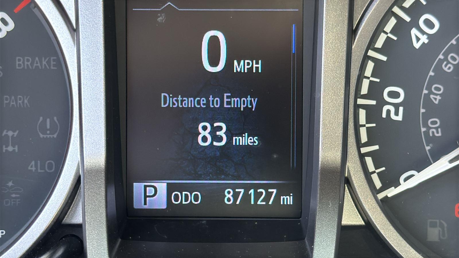 2021 Toyota Tacoma SR5 photo 15