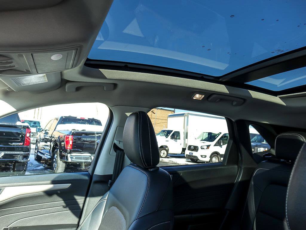 2022 FORD ESCAPE - Image 10