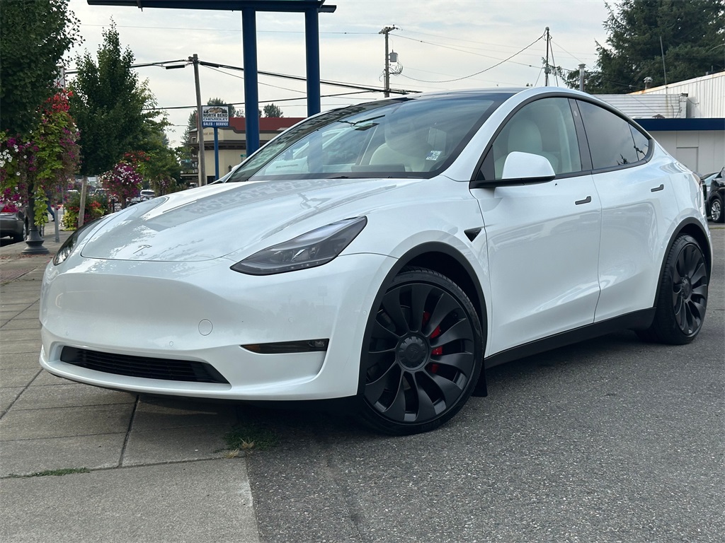 Used 2022 Tesla Model Y Performance with VIN 7SAYGDEF2NF570340 for sale in Northfield, Minnesota