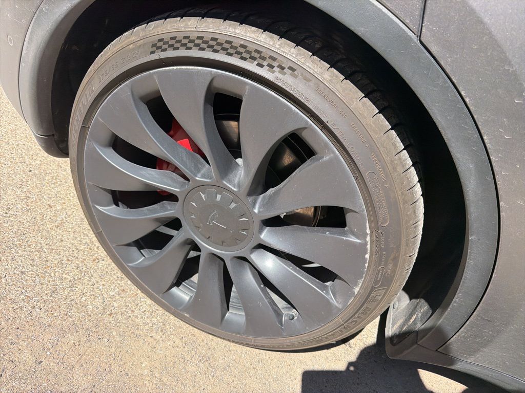2022 Tesla Model Y Performance photo 11