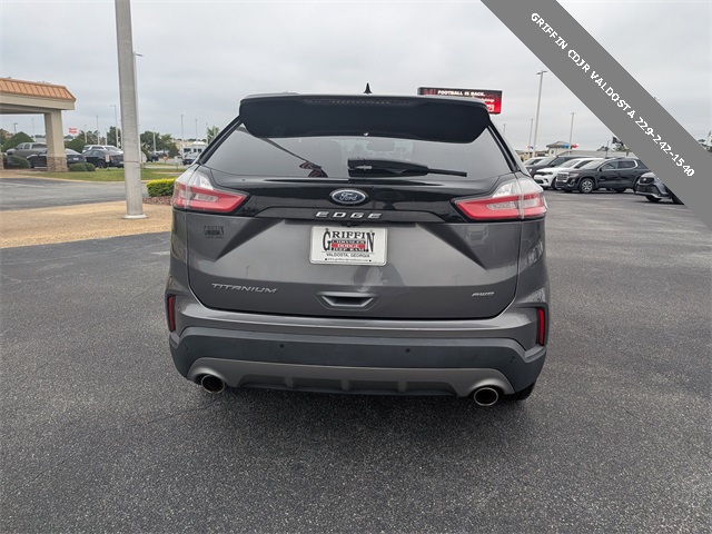 2022 Ford Edge Titanium photo 4
