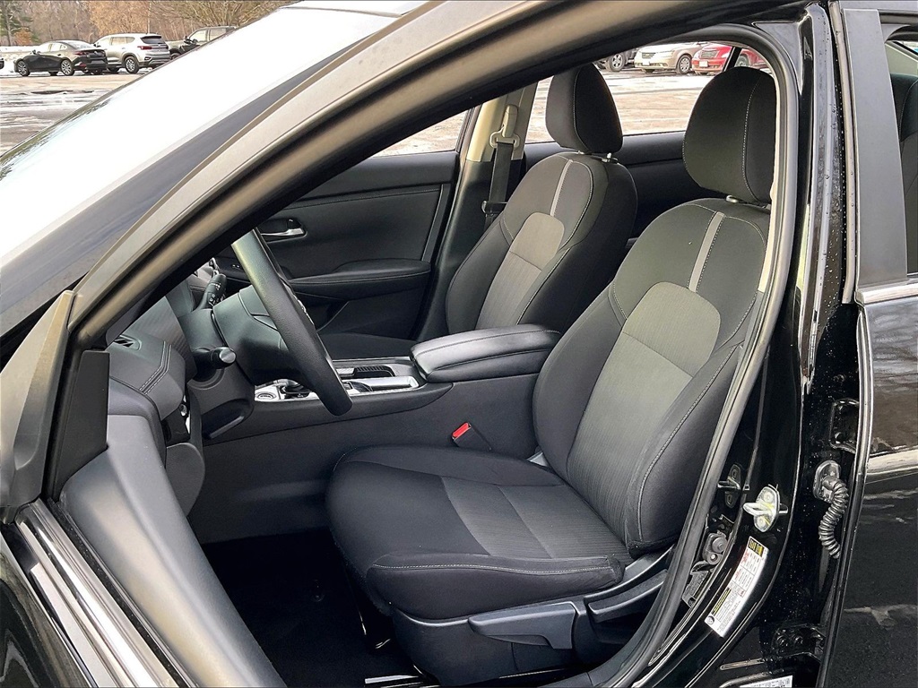 Image of Pre-Owned 2024 Nissan Sentra SV