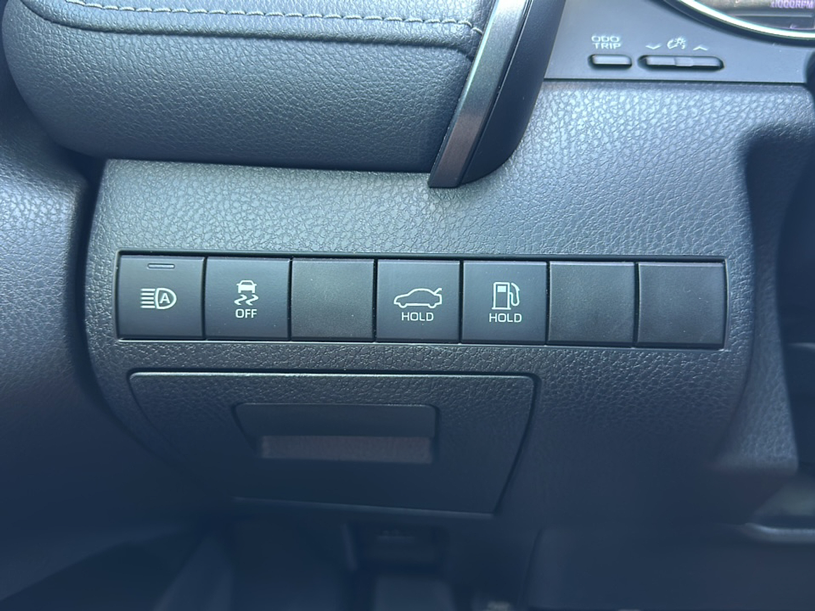 2019 Toyota Camry SE photo 12