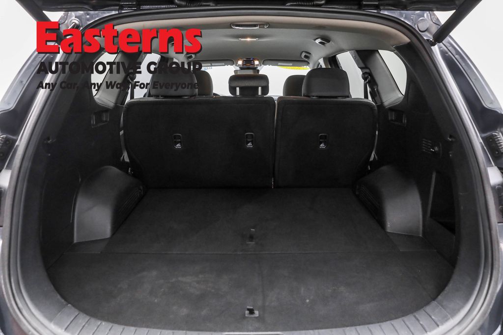 2023 Hyundai Santa Fe SEL photo 9