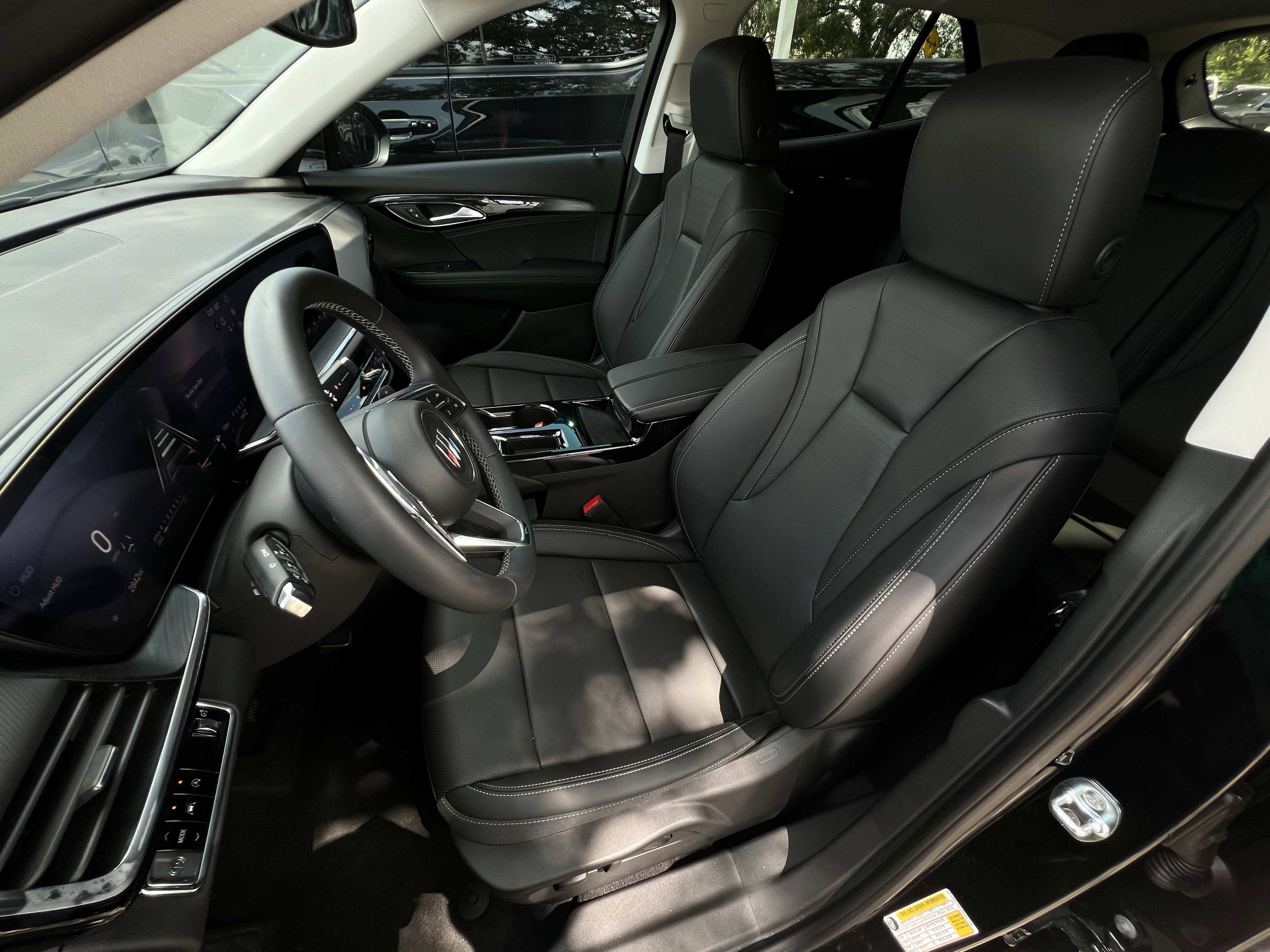 2025 Buick Envision Preferred photo 17