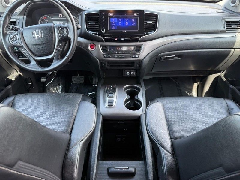 2022 Honda Ridgeline RTL photo 10