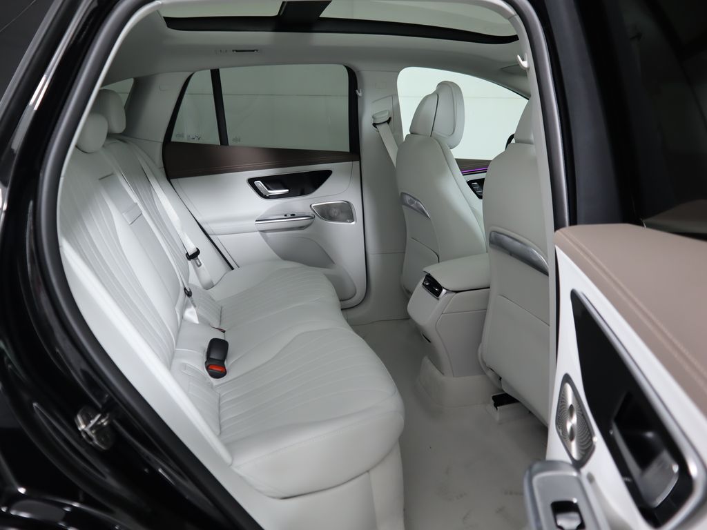 2026 Mercedes Benz EQE SUV photo 20