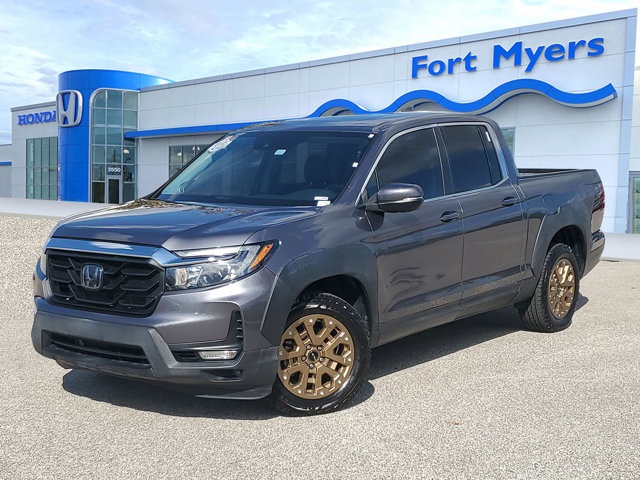 2021 Honda Ridgeline RTL photo 2