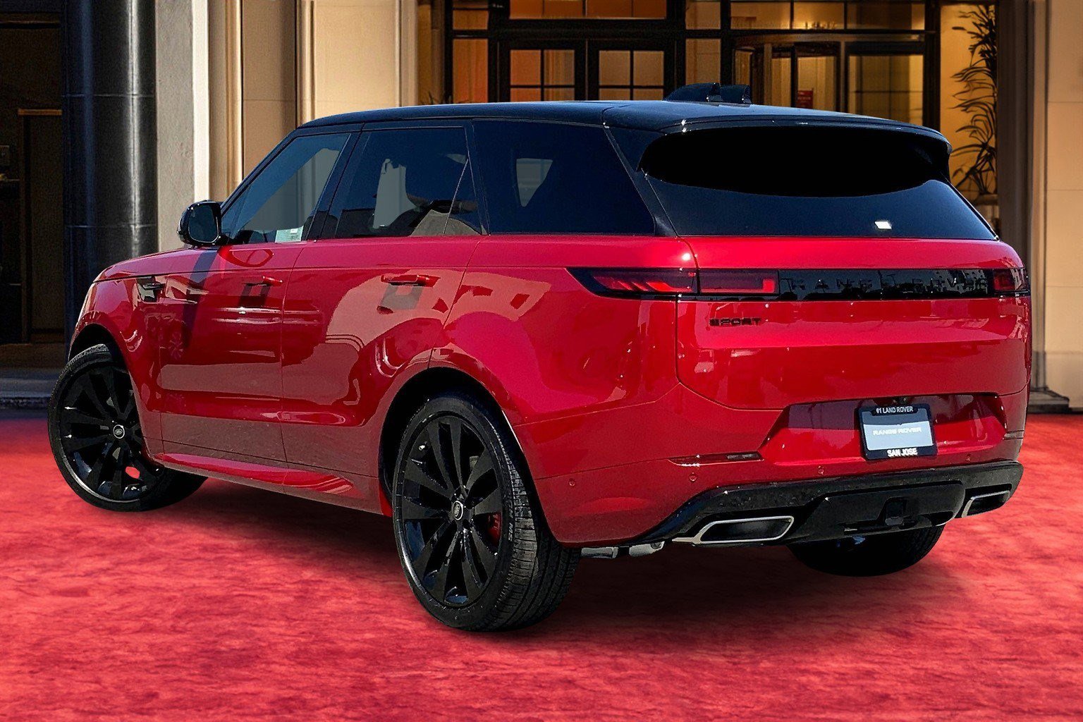 2025 Land Rover Range Rover Sport P400 Dynamic SE photo 3