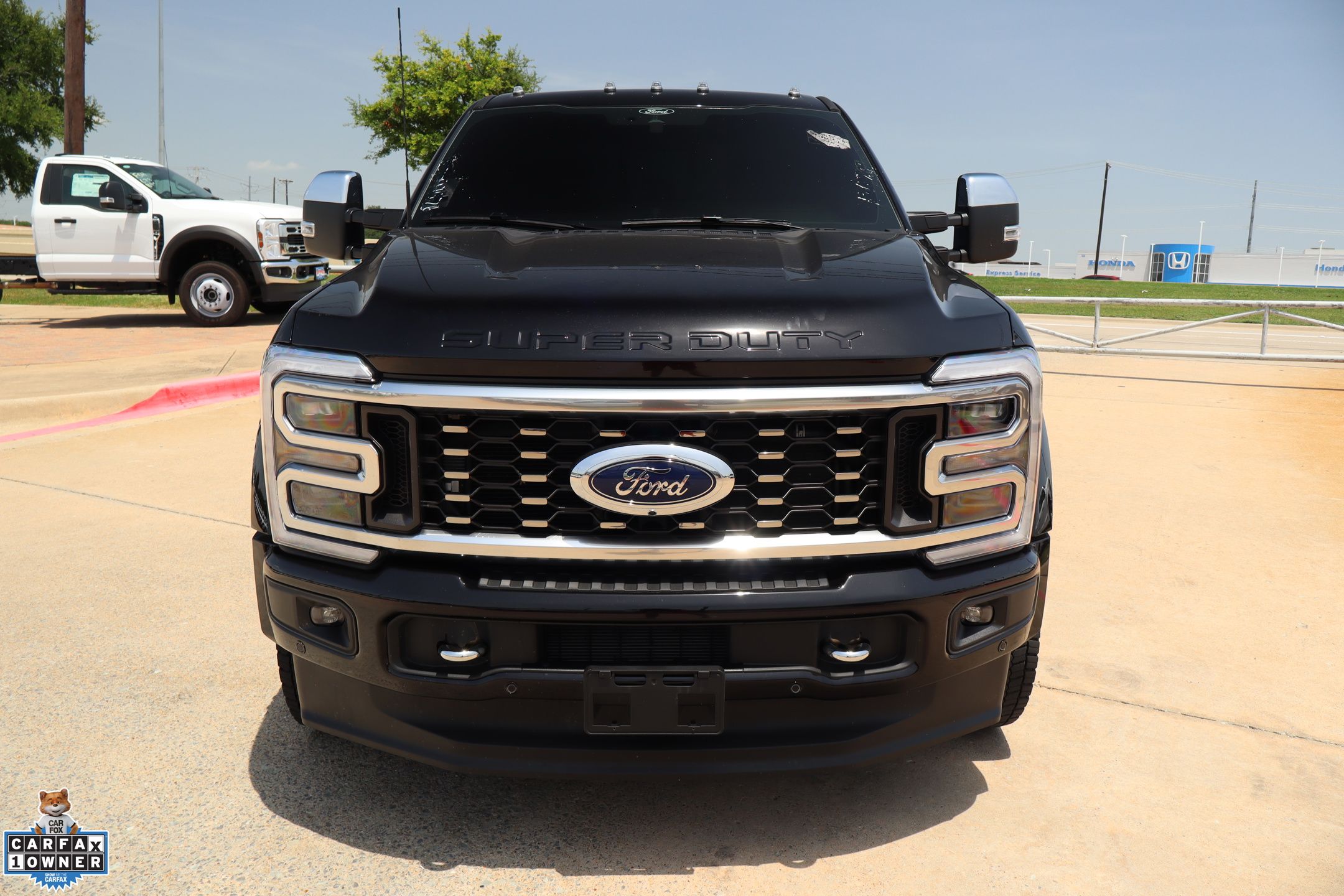 2025 Ford F-450 photo 8