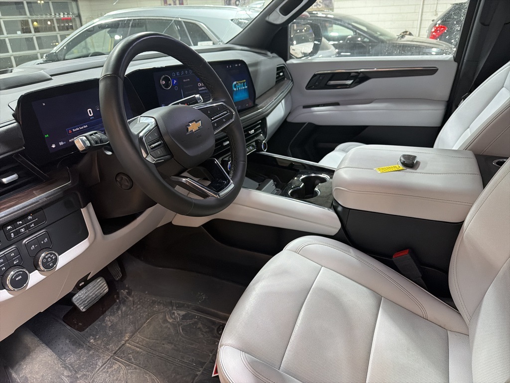 2025 CHEVROLET TAHOE - Image 10