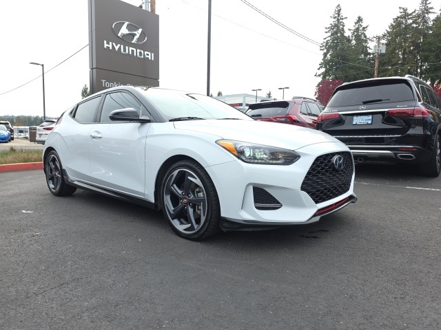 2020 Hyundai Veloster Turbo Ultimate photo 2