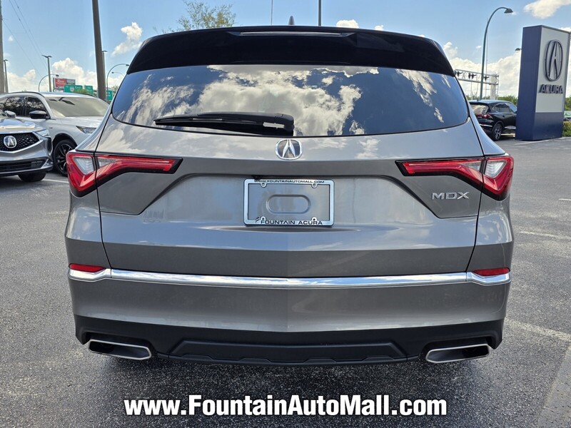 2024 Acura MDX photo 11
