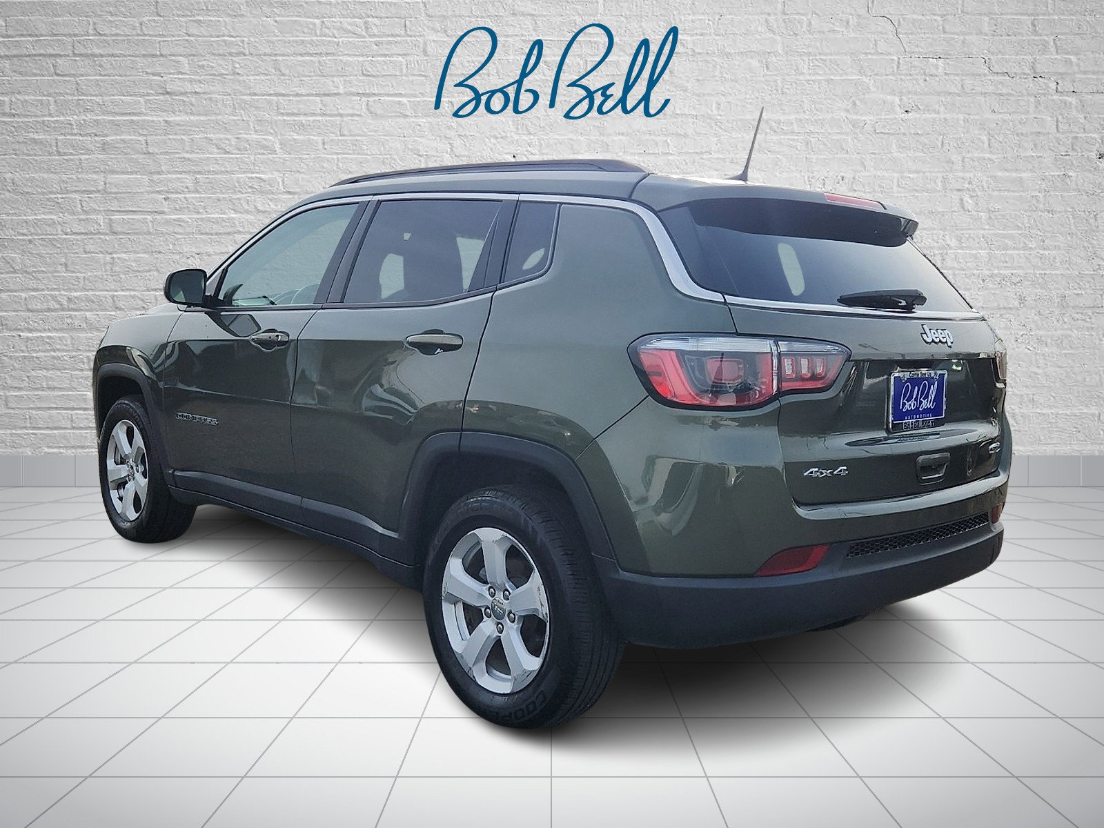 2017 Jeep Compass Latitude photo 3