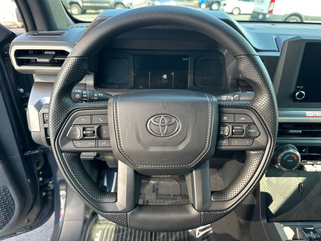 2025 Toyota Tacoma SR5 4x4 Double Cab photo 17