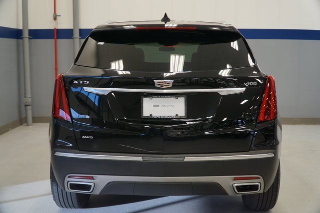2022 Cadillac XT5 Premium Luxury photo 4