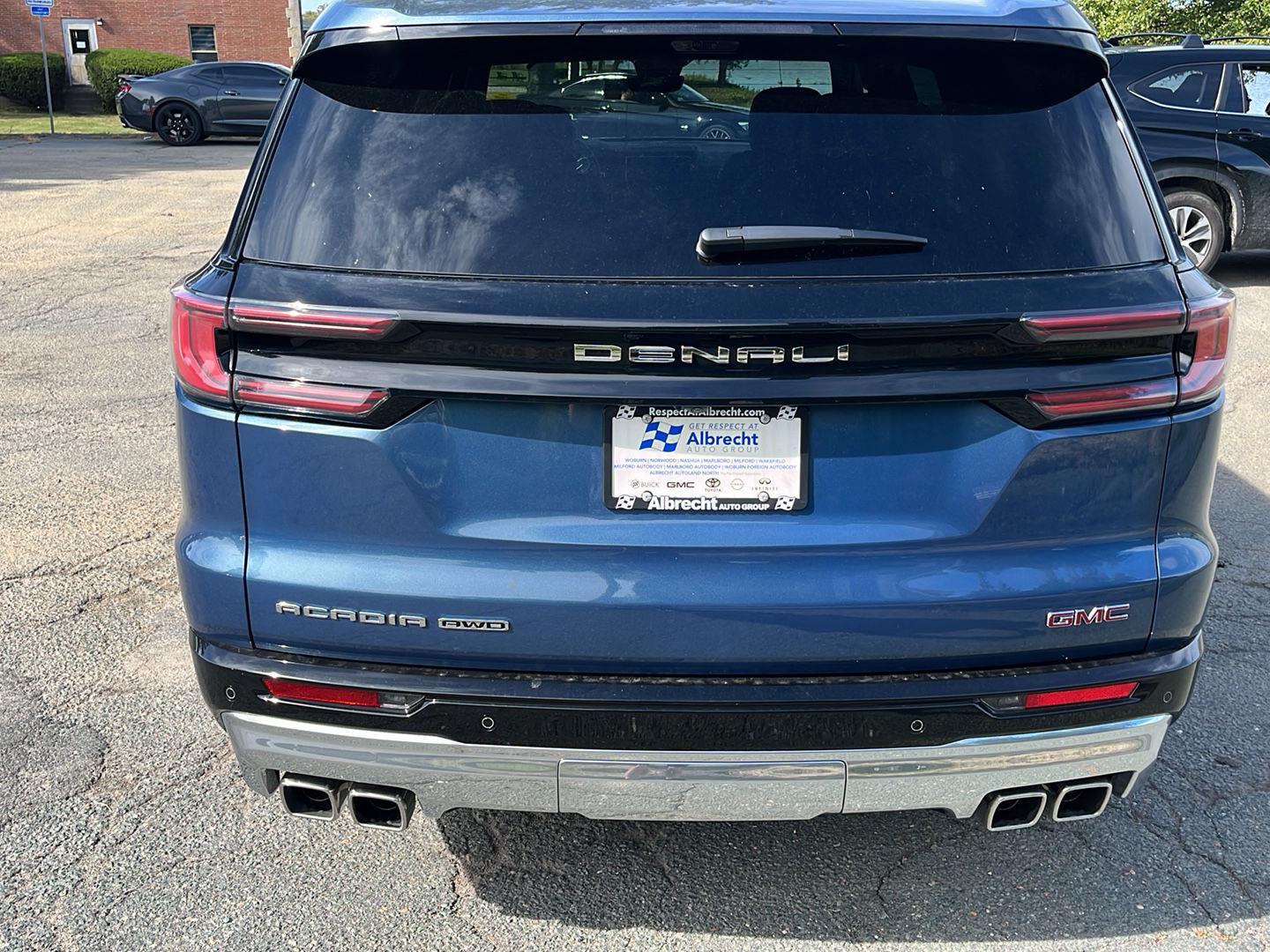 2026 Gmc Acadia Denali photo 7