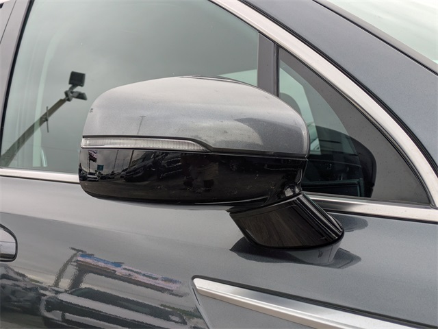 2023 Kia Sorento LX photo 10