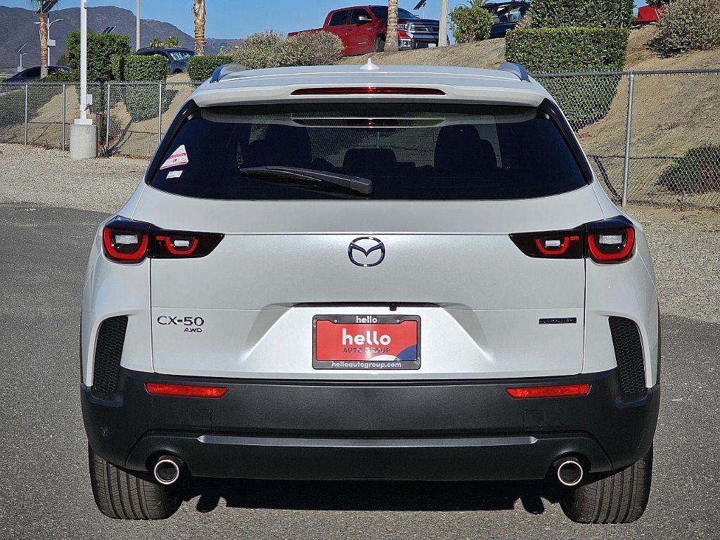 2025 Mazda CX-50 2.5 Premium Plus photo 11