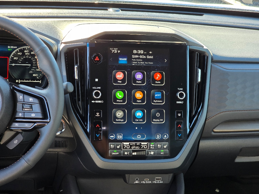 2025 Subaru Forester Touring photo 3
