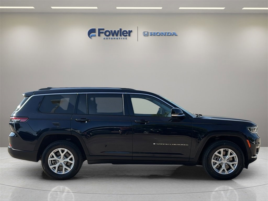 2023 Jeep Grand Cherokee Limited photo 7