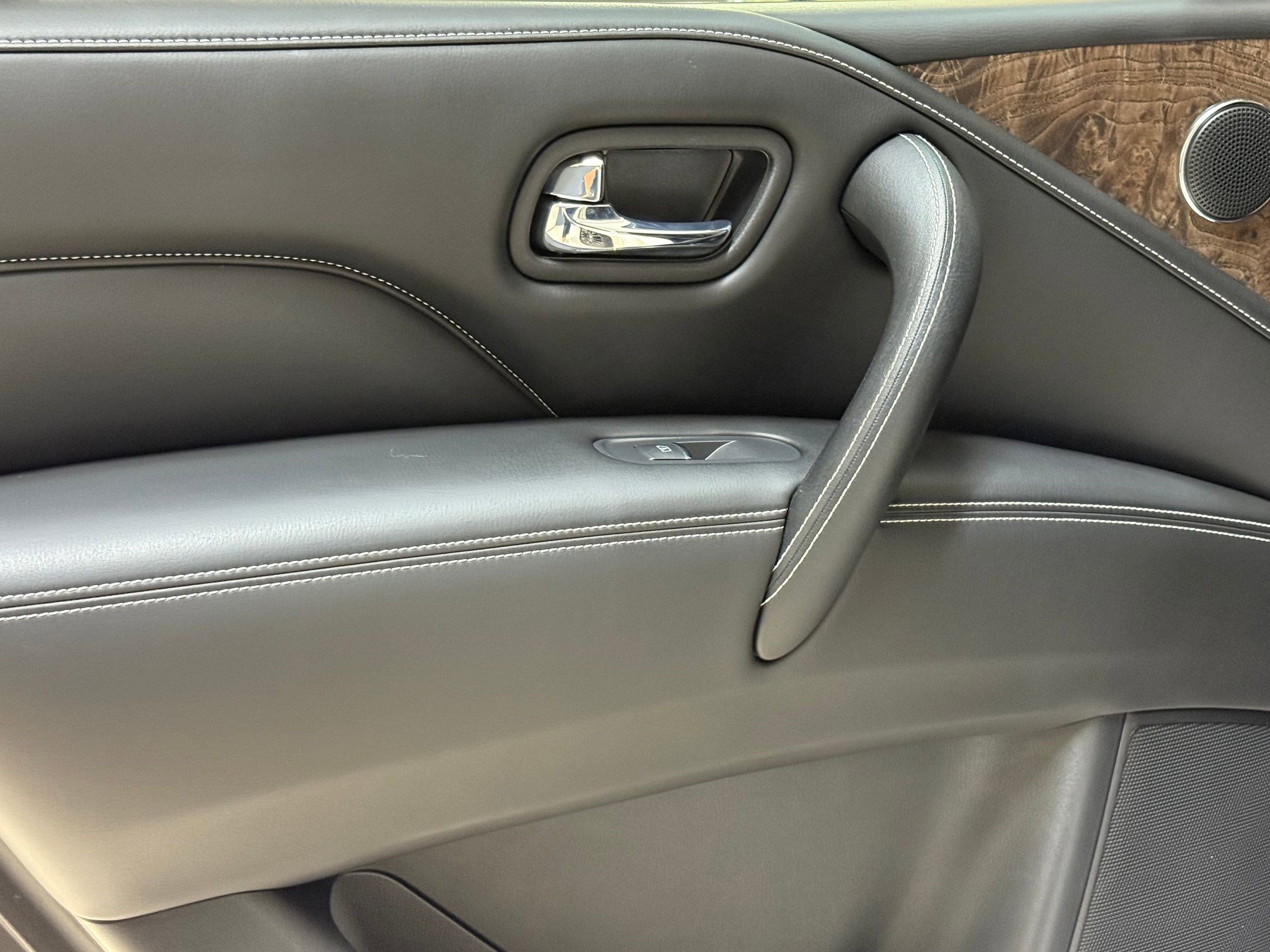 2022 Infiniti QX80 Premium Select photo 34