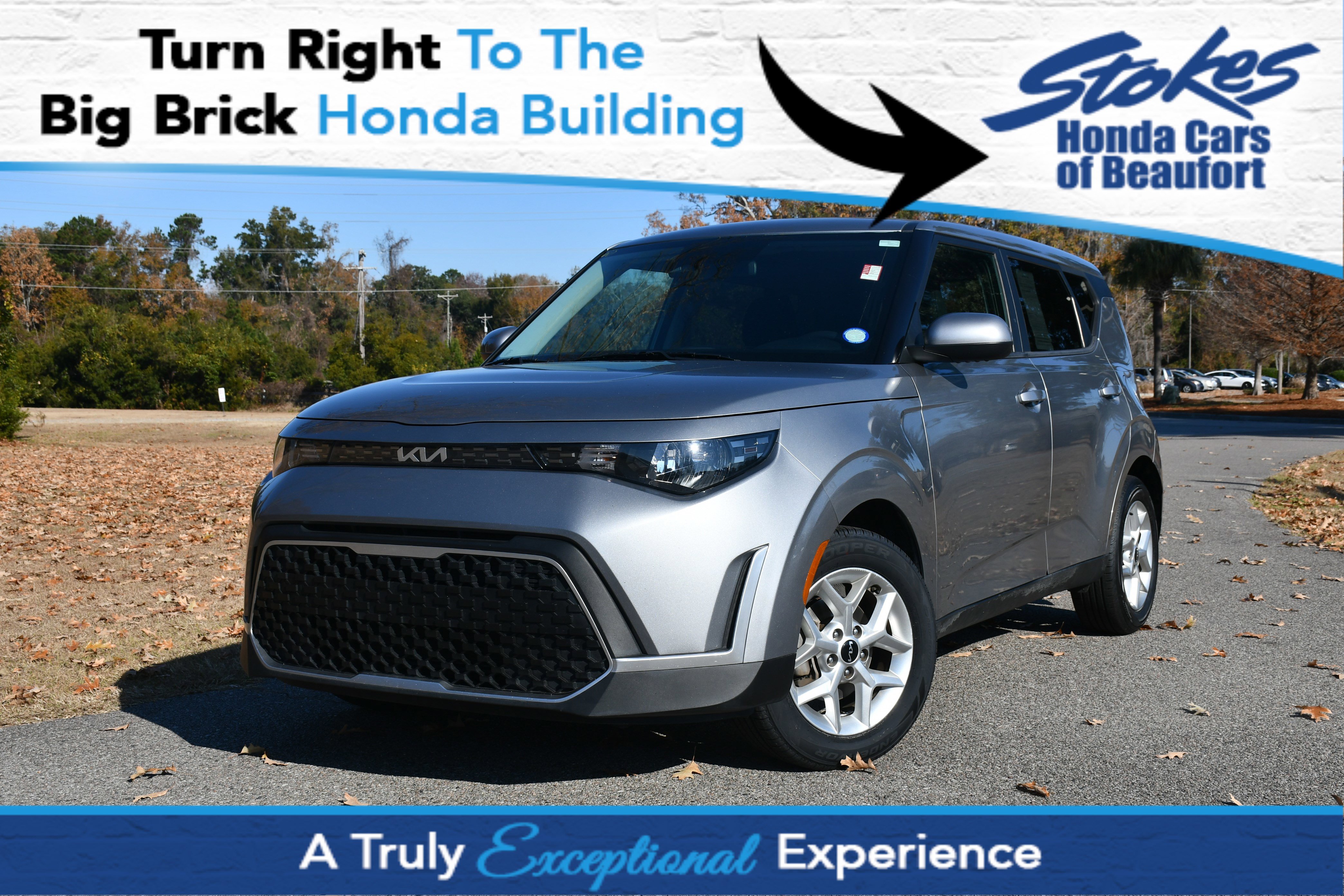 2023 Kia Soul LX's photo