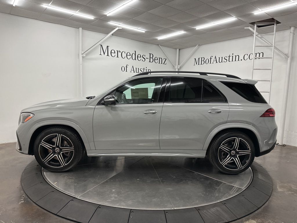 2026 Mercedes Benz GLE 580 4MATIC photo 2