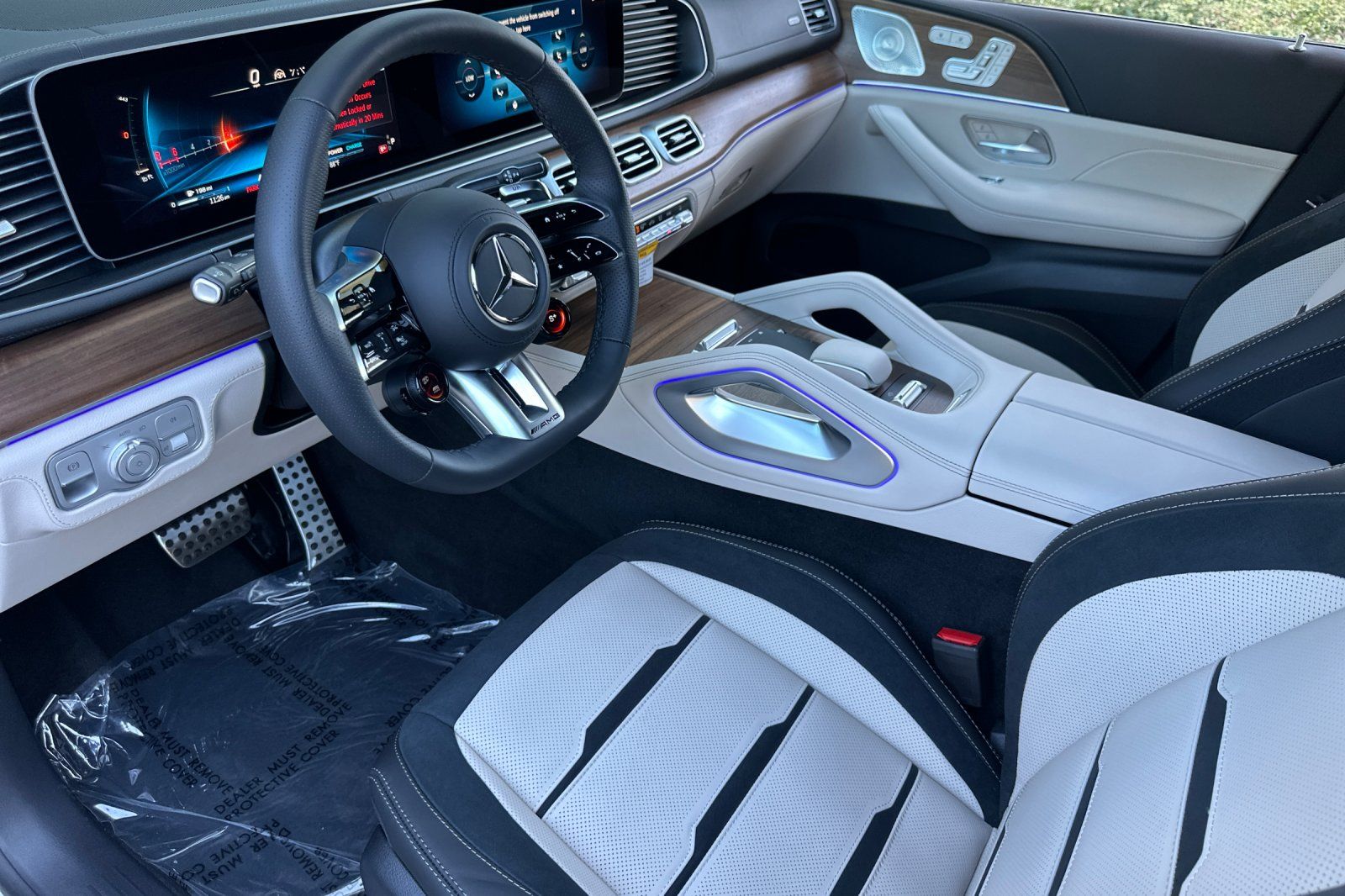 2026 Mercedes Benz GLE 53 AMG 4MATIC photo 9