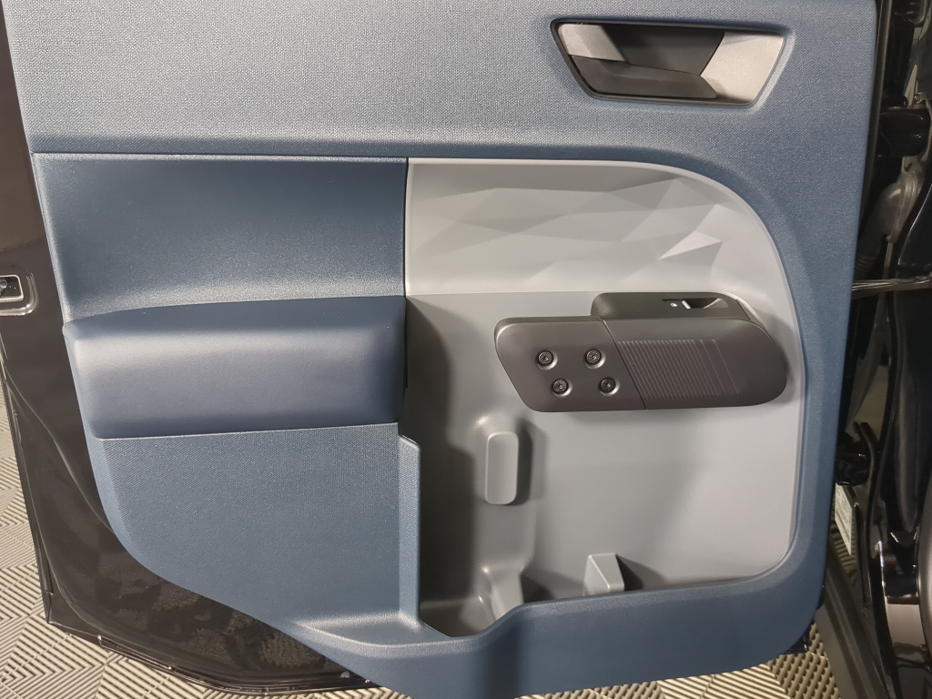 2024 Ford Maverick Lariat photo 13