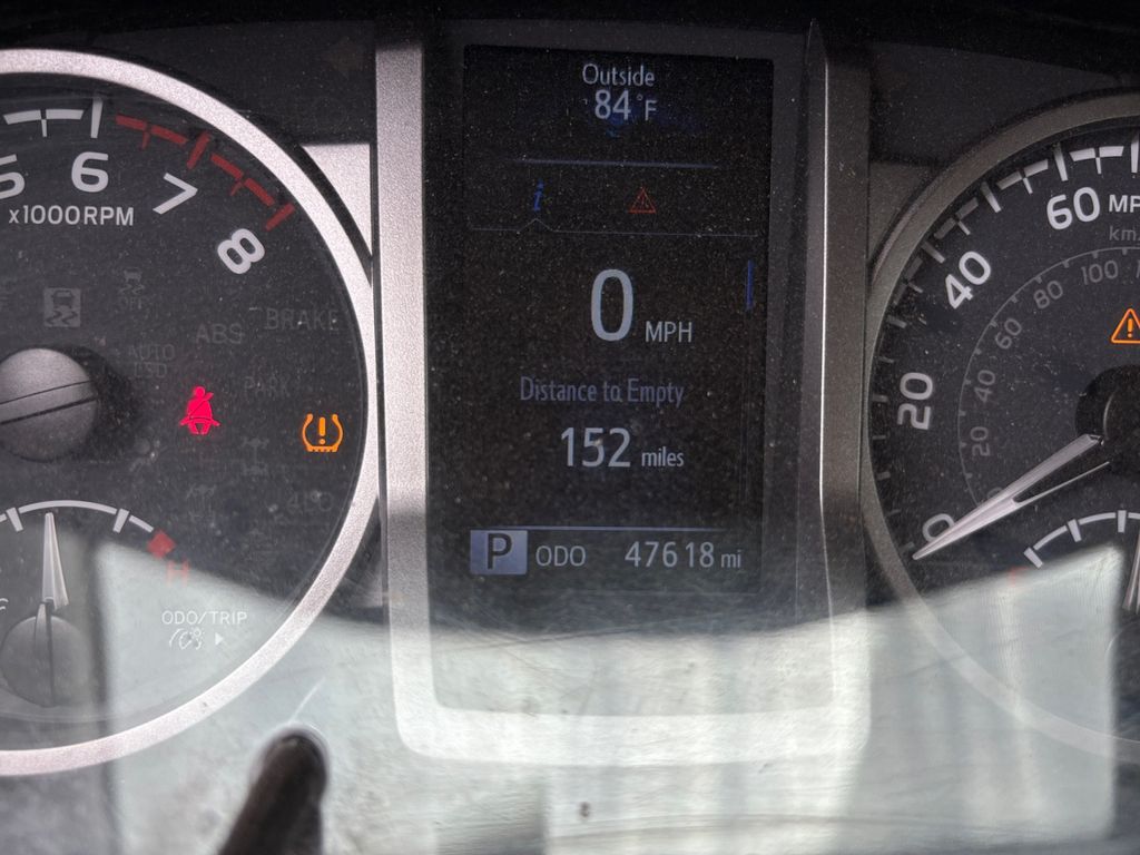 2023 Toyota Tacoma SR5 photo 18
