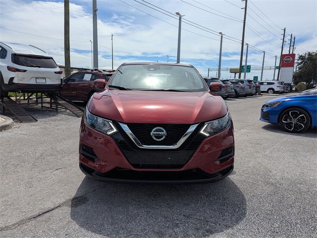 2022 Nissan Rogue Sport S photo 2
