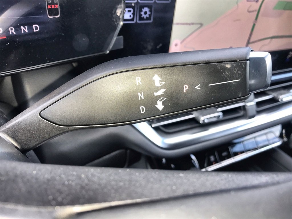2025 Chevrolet Equinox EV 1LT photo 19