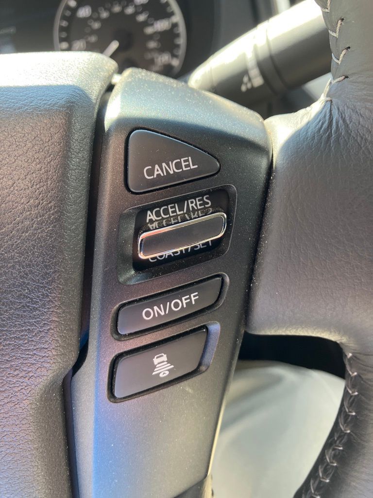 2025 Nissan Frontier SV photo 14