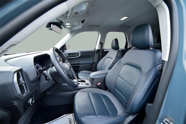 2023 Ford Bronco Sport Outer Banks photo 3