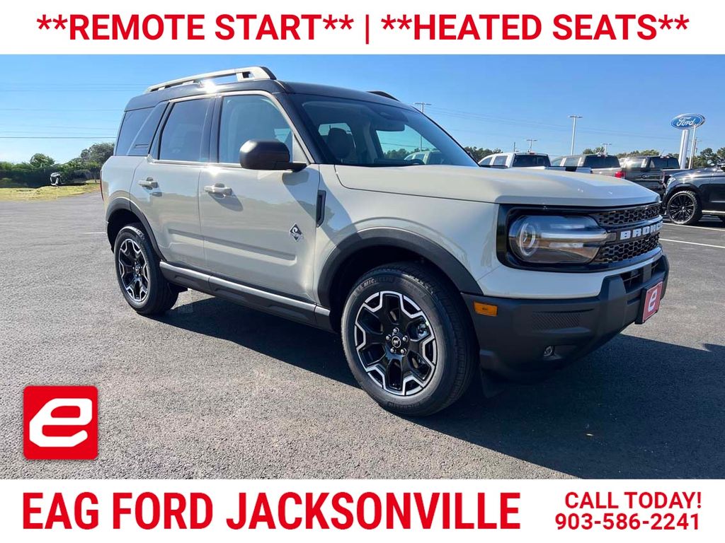 2025 Ford Bronco Sport Outer Banks's photo